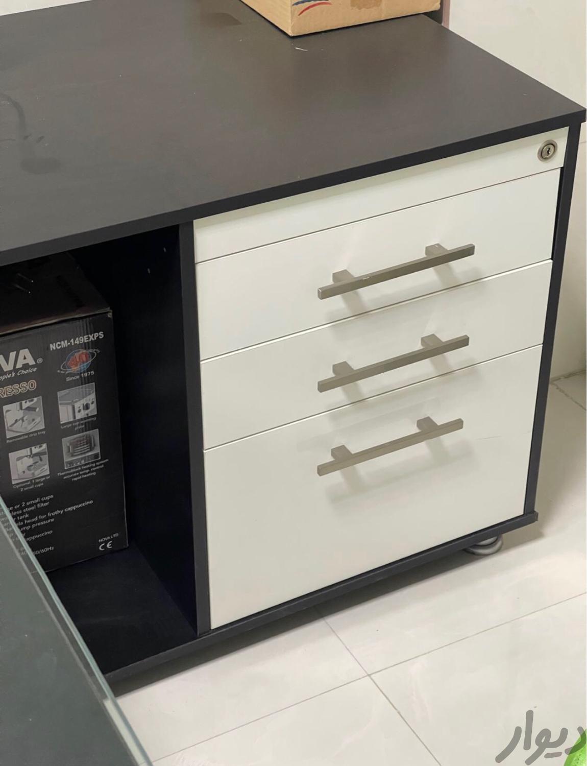 استخدام کارمند اداری پاره وقت