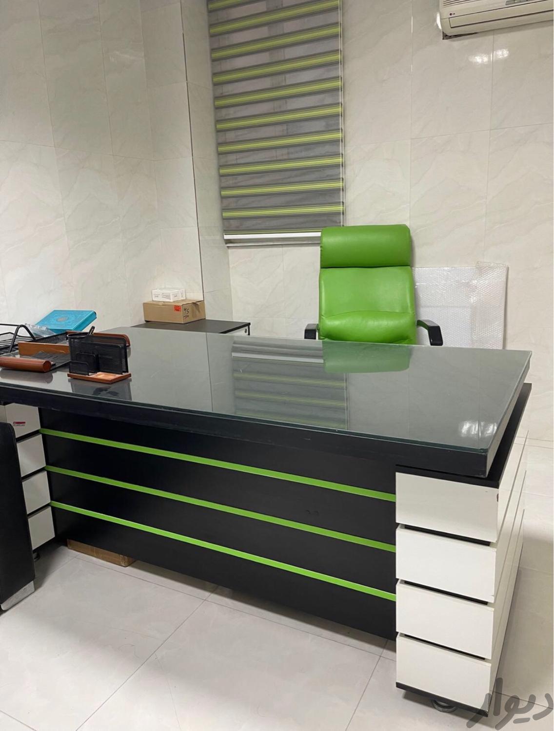 استخدام کارمند اداری پاره وقت