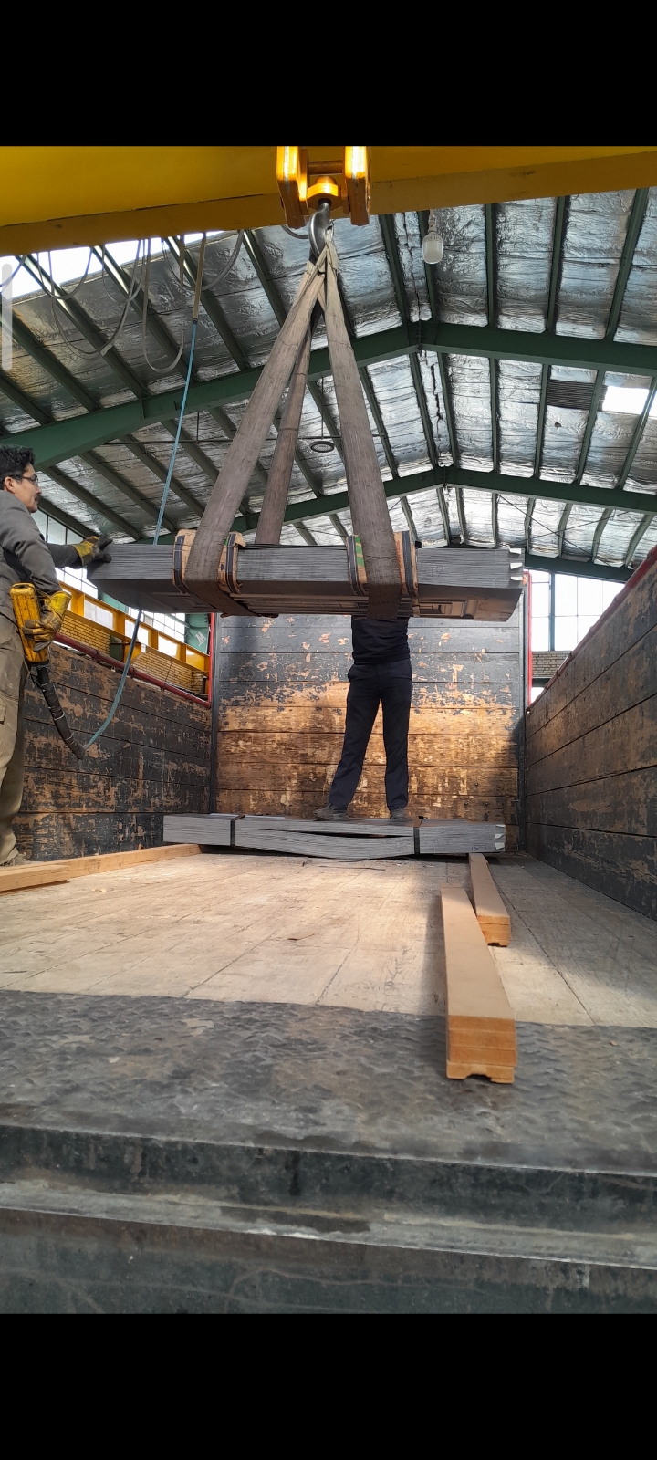 ورق های فلزی پرسی طرح دار